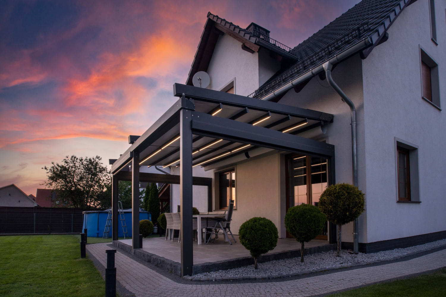 Pergola Solid