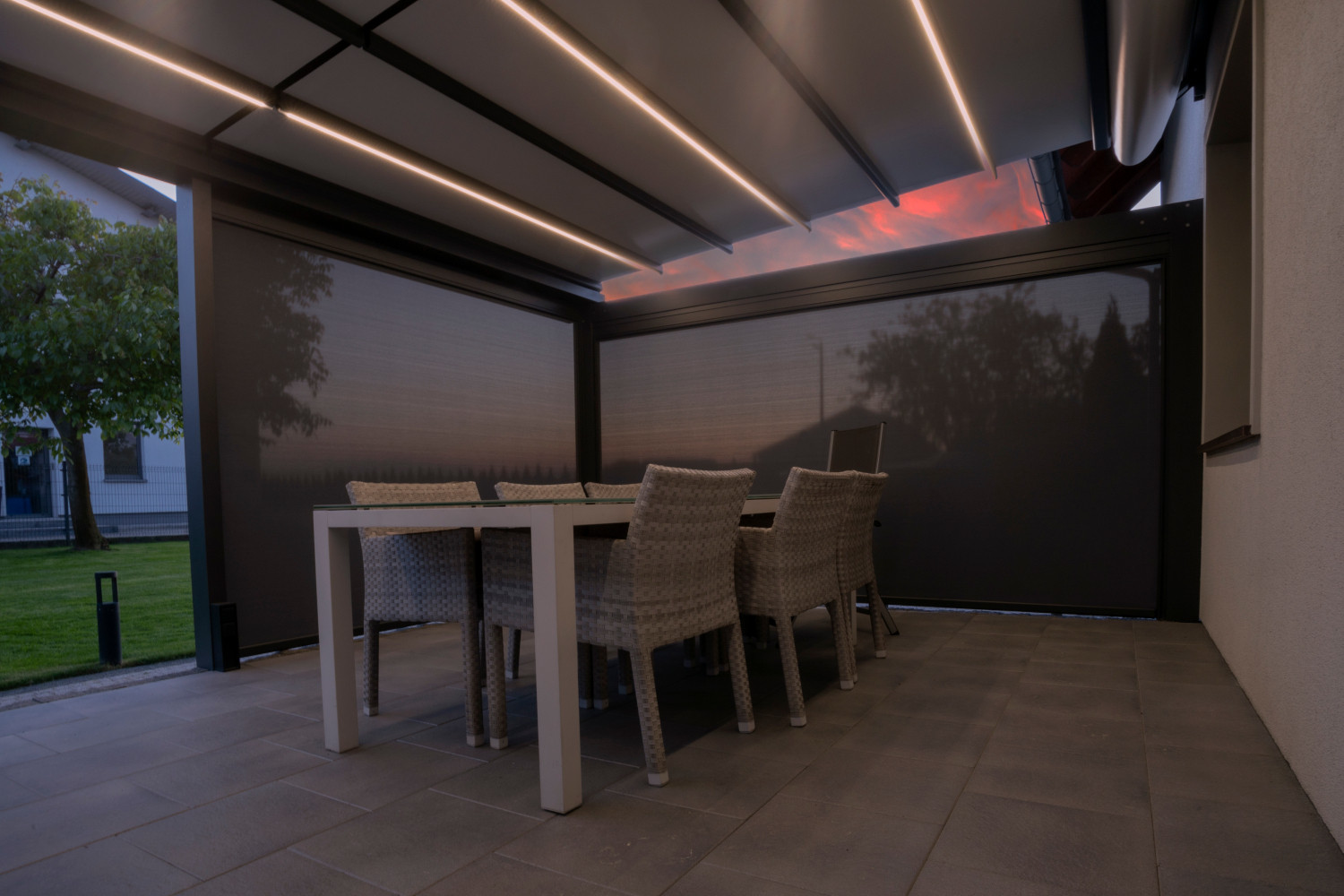 Pergola Solid