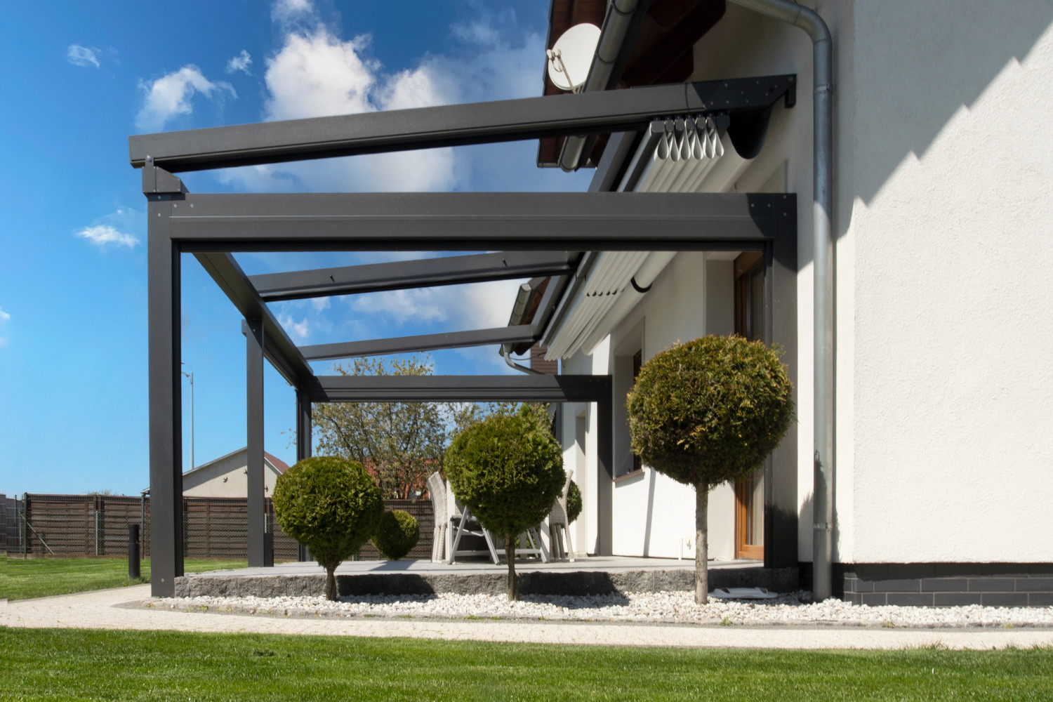 Pergola Solid