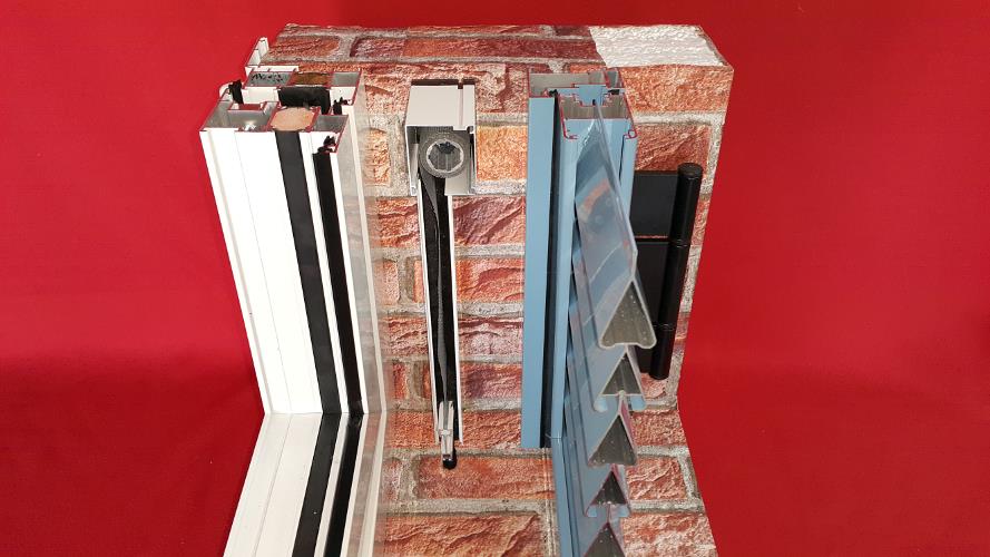 JVS Montaj obloane cu balamale